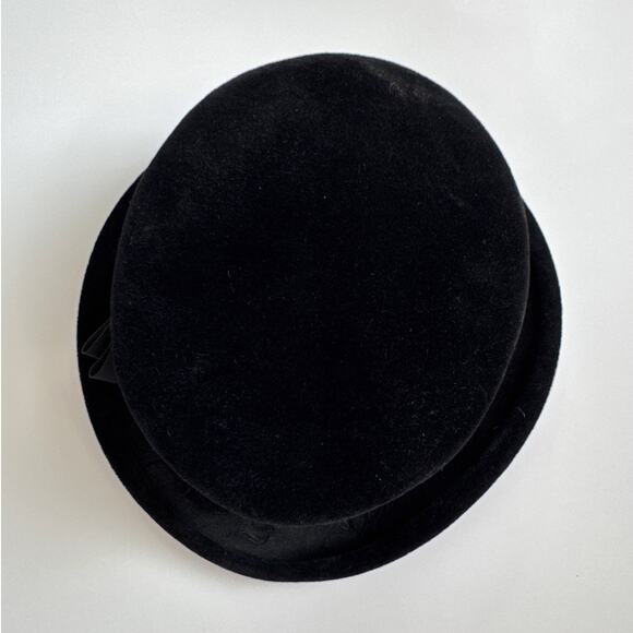 Vintage 50\'s French Black Velvet Cocktail Hat with Ribbon band retro veil style main image 7